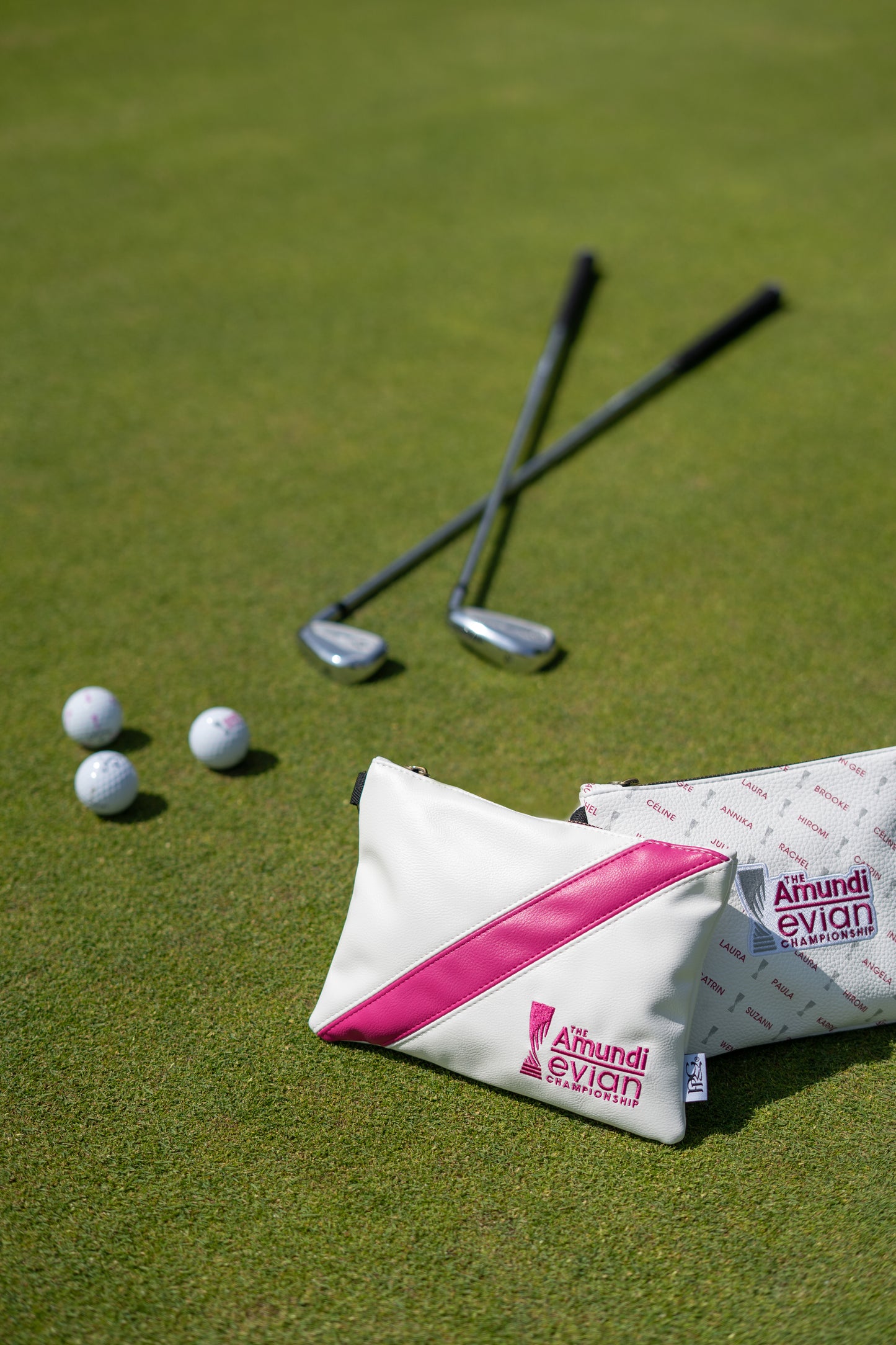 Souvenir pouch – The Amundi Evian Championship